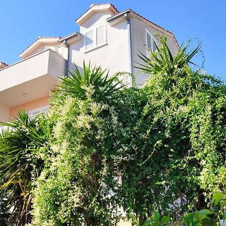Apartments Mazuran Hvar Town Luaran gambar